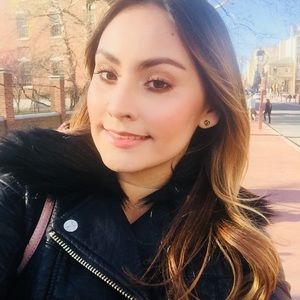 Meet your Posher, Jessica